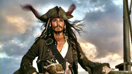 Johnny Depp appende al chiodo i panni di Jack Sparrow